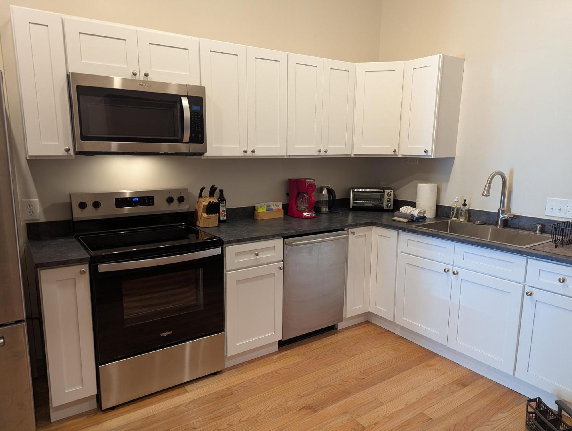 Refresh 3Br Apt New Kitchen! Downtown Durham Buitenkant foto